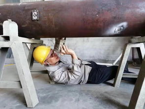 默默無(wú)聞講擔(dān)當(dāng) ——記省特檢院直屬分院胡革春與他的油罐車情緣